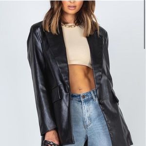 Princess Polly Faux leather blazer - black
